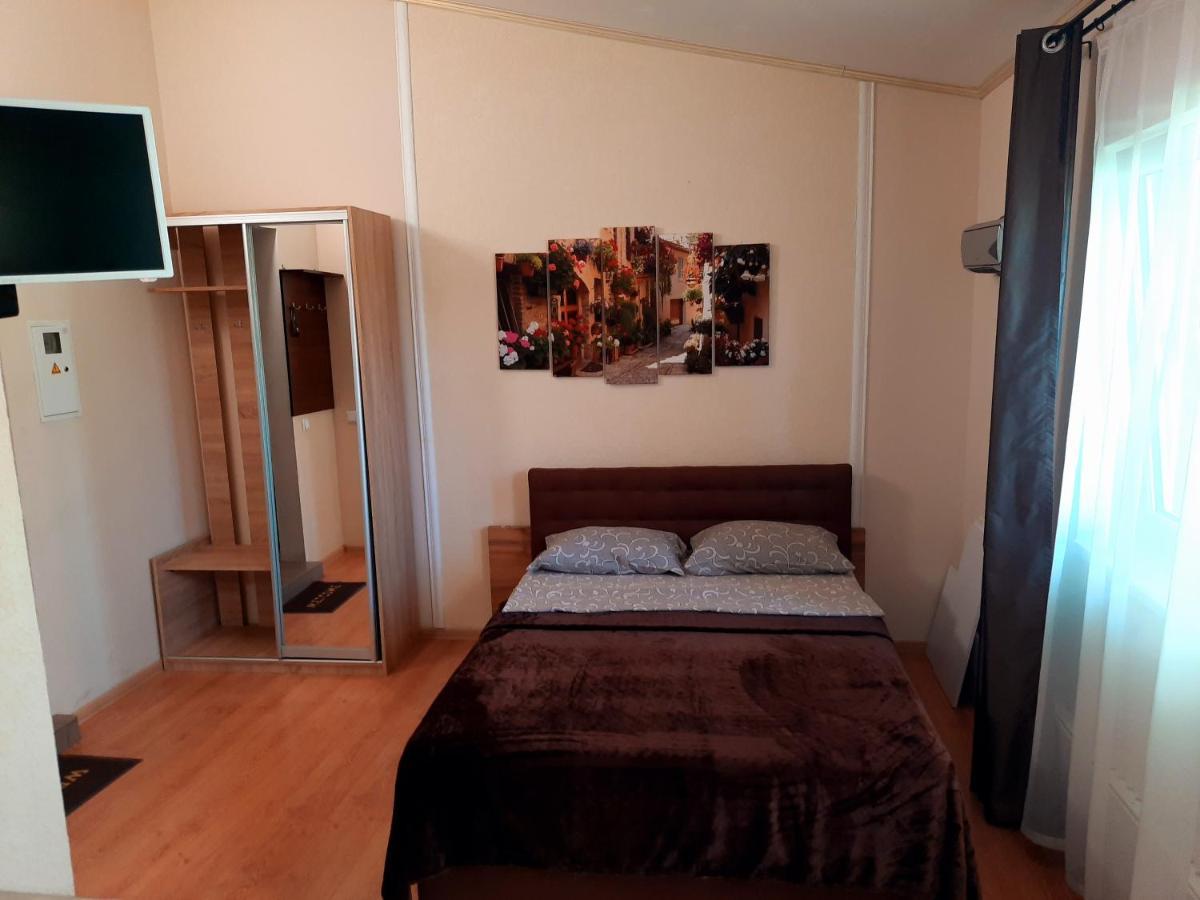 Studio Apartments In Center Mini 5 Поверх Без Ліфту Ivano-Frankivsk Exteriér fotografie